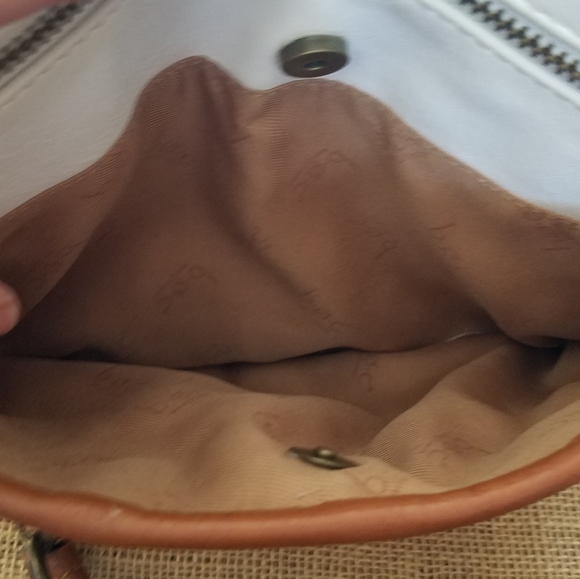 BOC cream and brown messenger bag - Picture 9 of 11